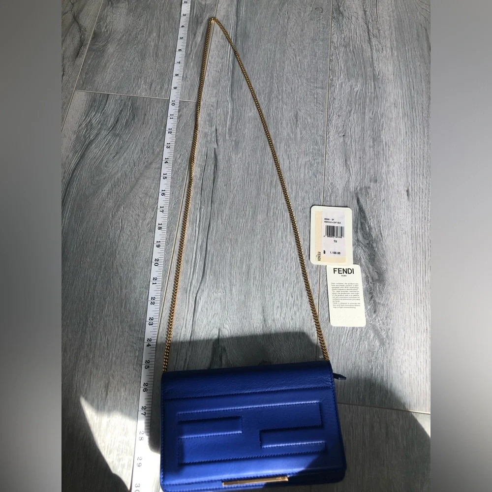 Authentic Fendi Royal Blue Leather Wallet with Gold Chain - Picture 12 of 14